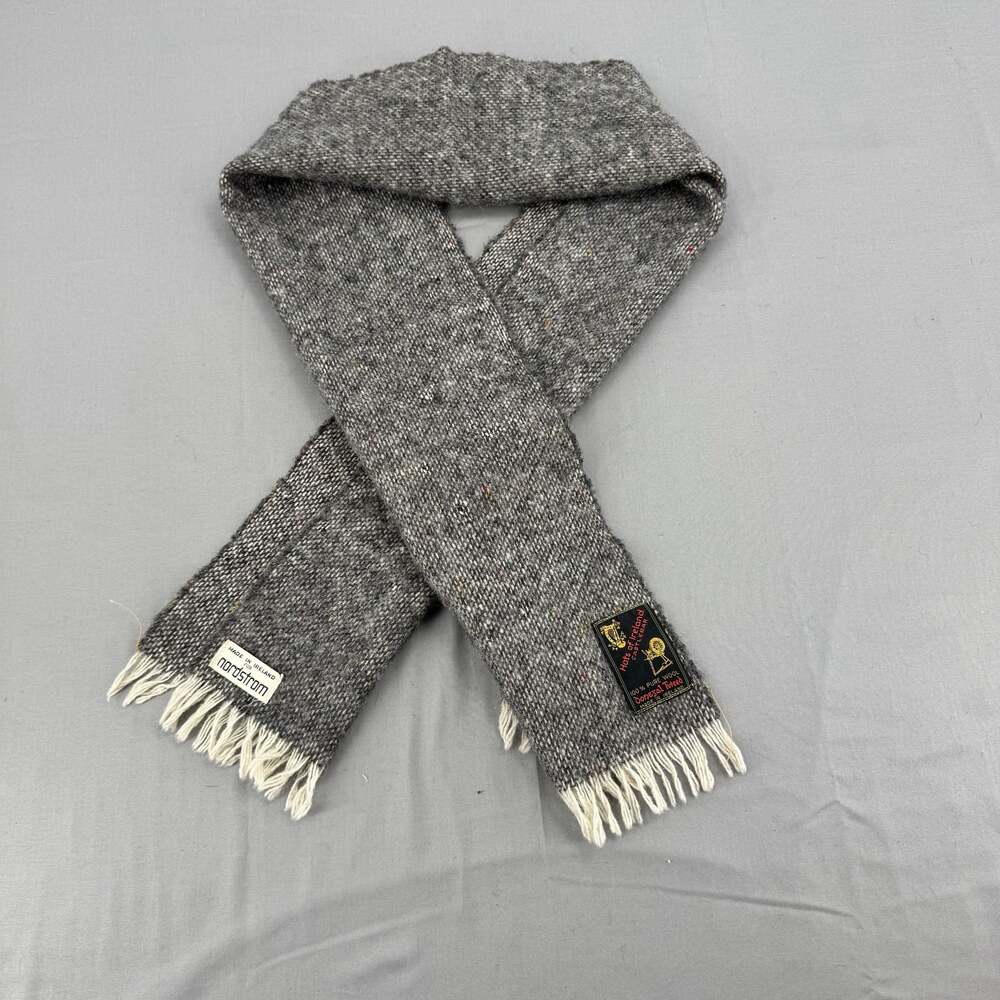 Nordstrom Hats of Ireland Donegal Tweed Wool Scarf Gray Fringe